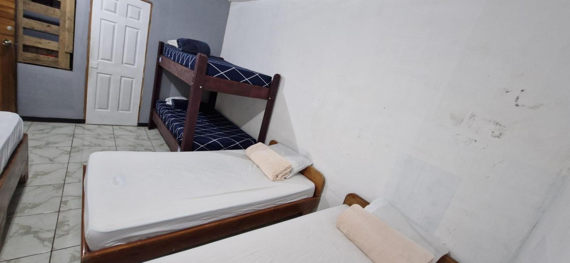 Hostel Mi Casa Tica Monteverde Zewnętrze zdjęcie